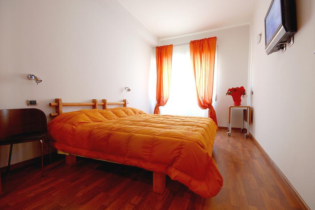 Gregory 90 Hotell Rom